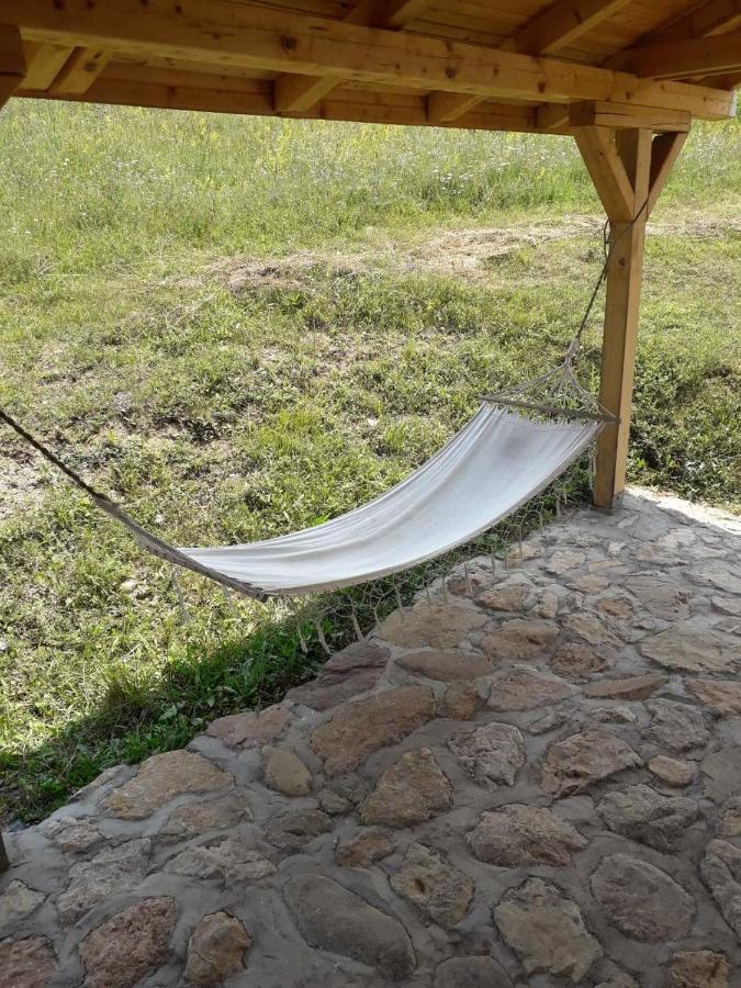 Prenociste Vitas Bed & Breakfast Miljevina Exterior photo