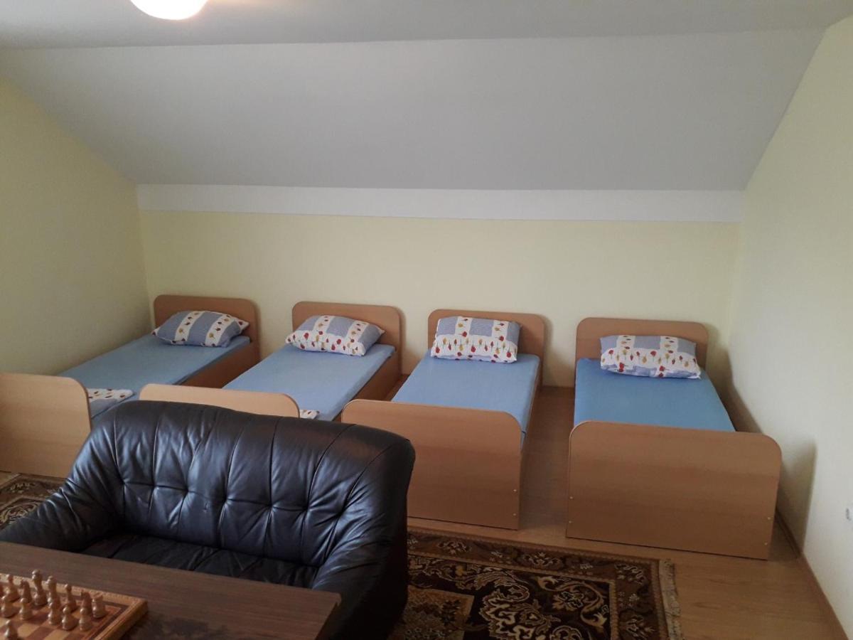 Prenociste Vitas Bed & Breakfast Miljevina Exterior photo
