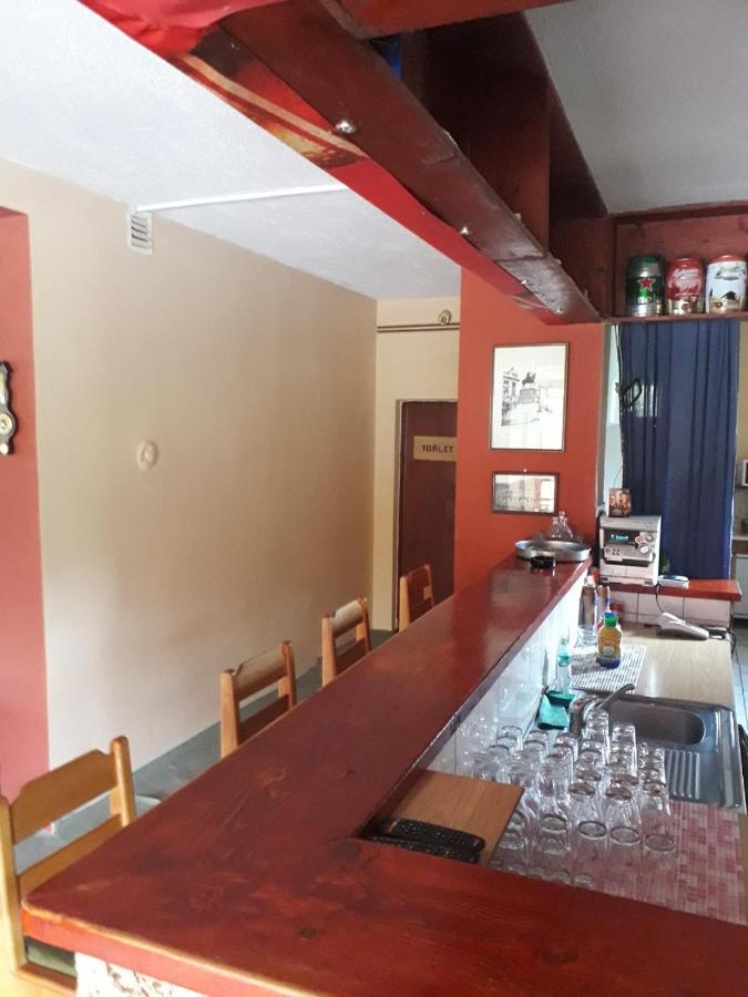 Prenociste Vitas Bed & Breakfast Miljevina Exterior photo